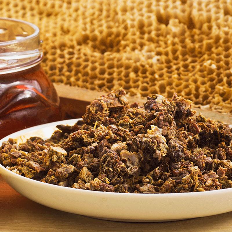 Propolis: Doğal Savunma Kalkanı Propolis: Bağışıklığı Güçlendiren ve Hastalıklara Karşı Koruyan Arı Mucizesi